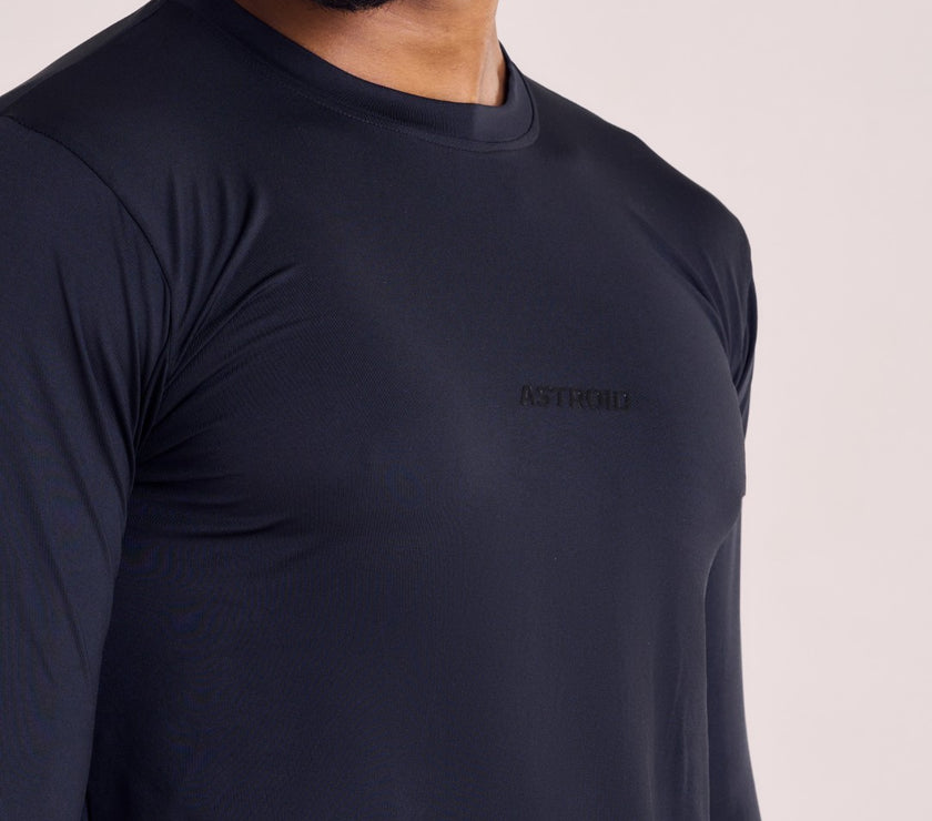 Core Long Sleeved Tee