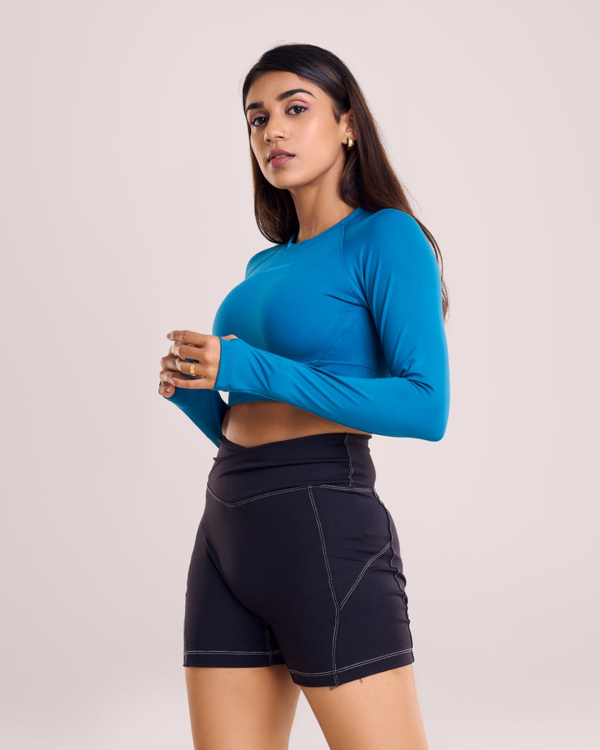 Core Long Sleeved Crop Top
