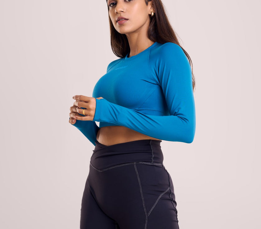 Core Long Sleeved Crop Top