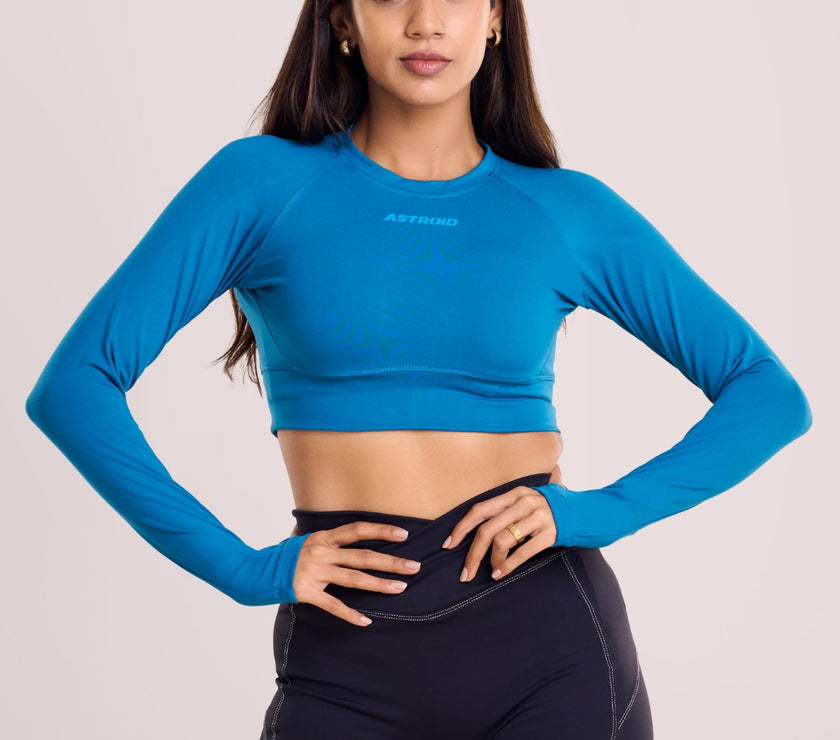 Core Long Sleeved Crop Top