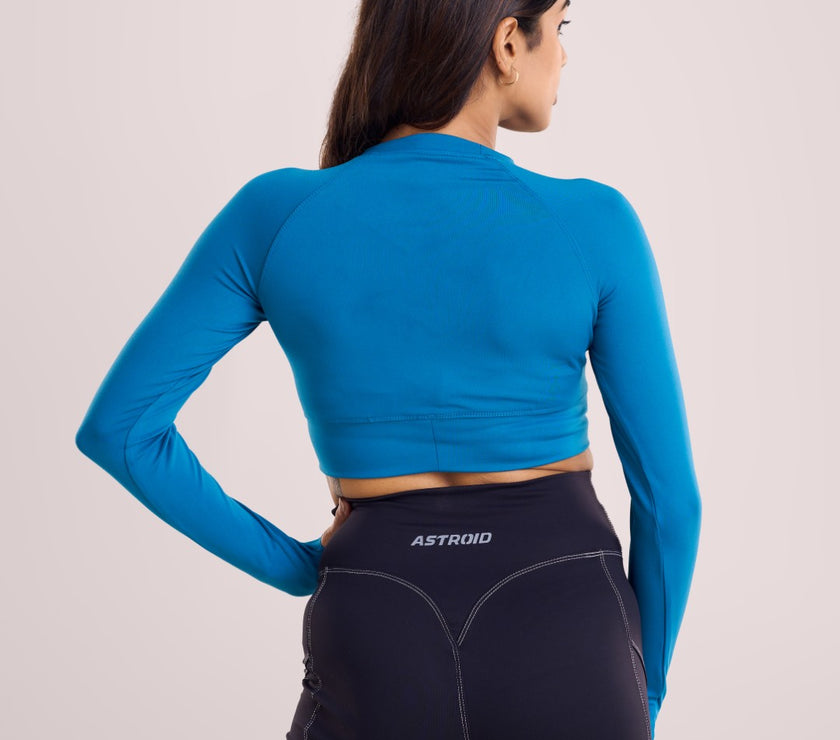 Core Long Sleeved Crop Top