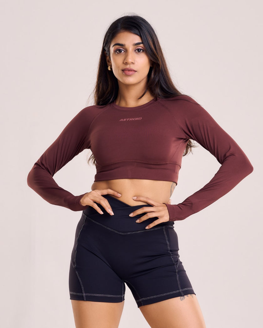 Core Long Sleeved Crop Top