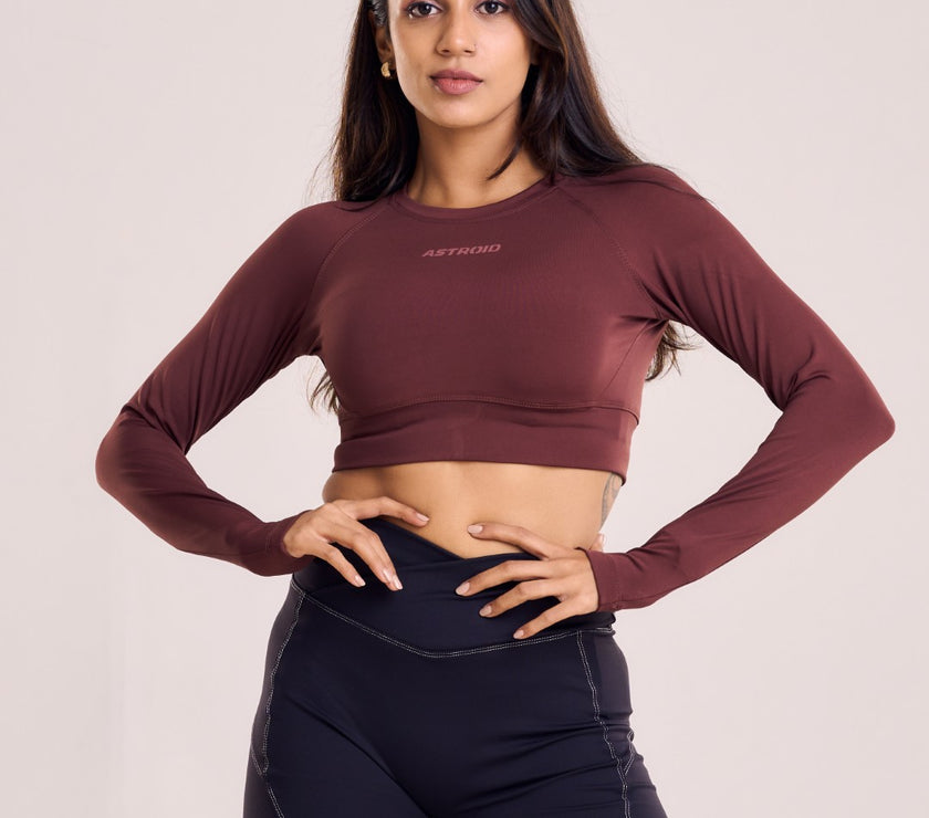 Core Long Sleeved Crop Top