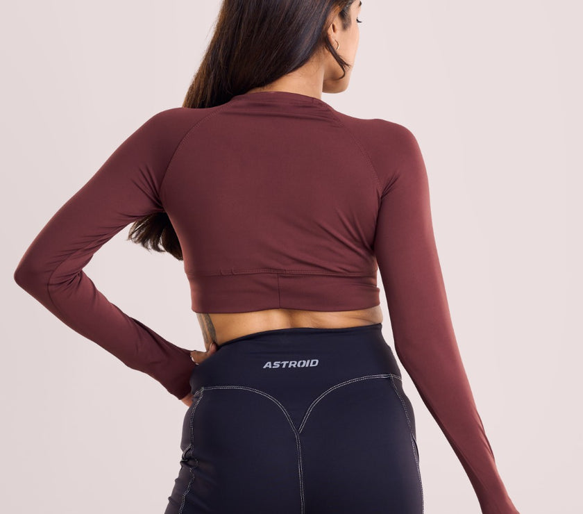 Core Long Sleeved Crop Top