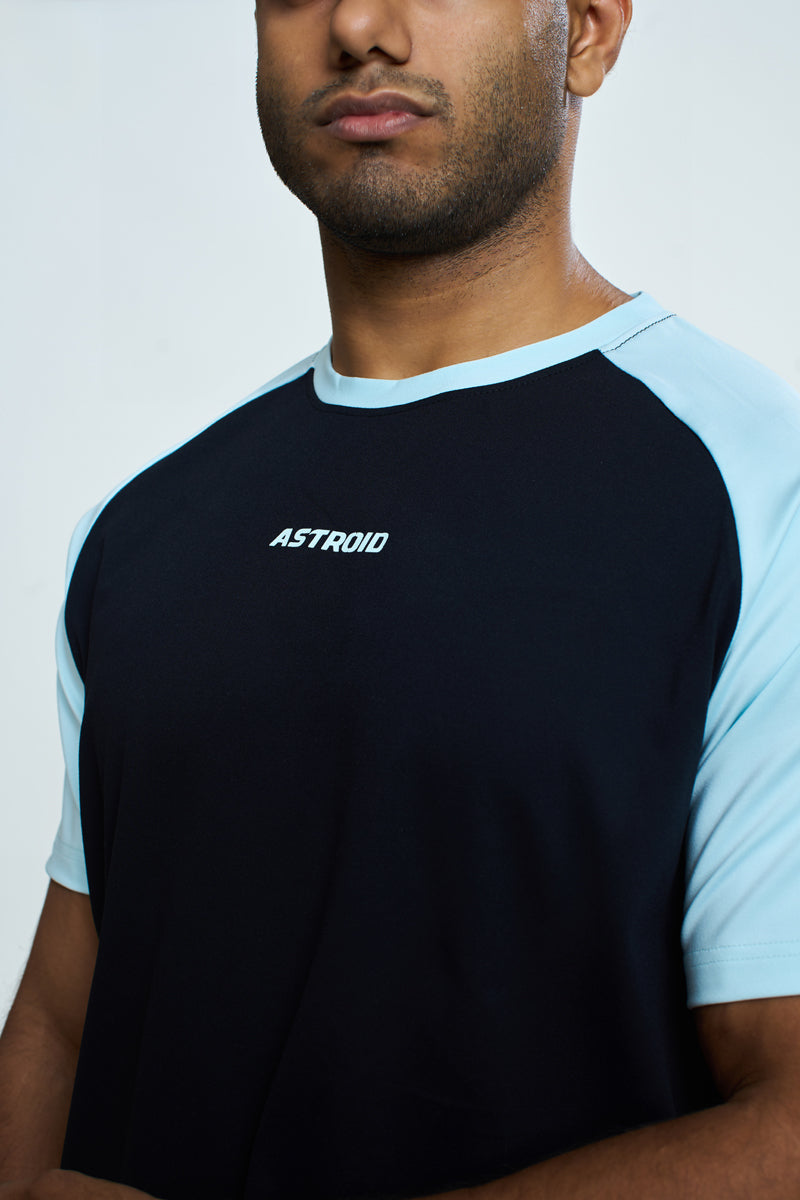 Dynamic Two-Toned Raglan T-Shirt