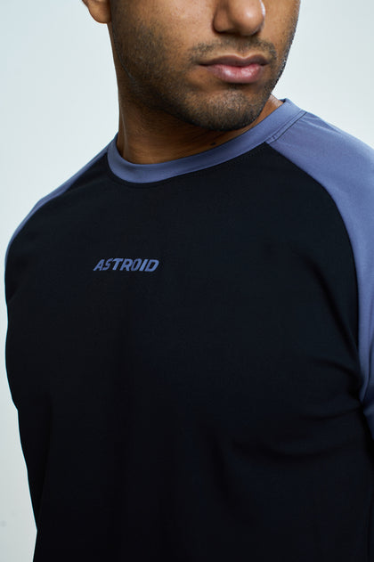 Dynamic Two-Toned Raglan T-Shirt