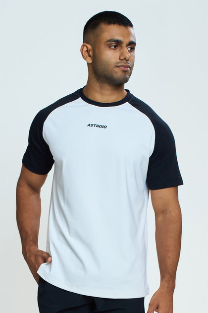 Dynamic Two-Toned Raglan T-Shirt