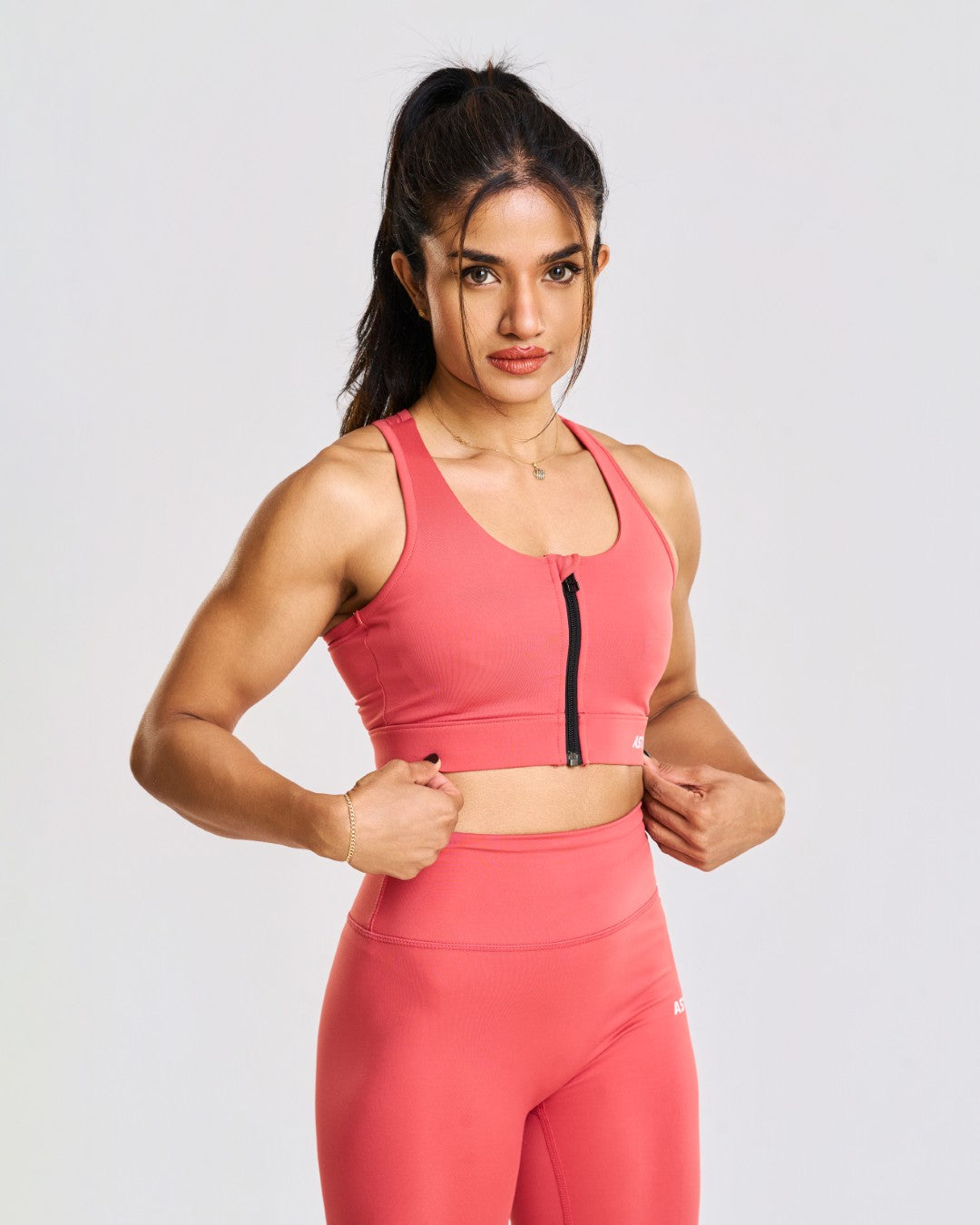 Move Zip-Up Sports Bra