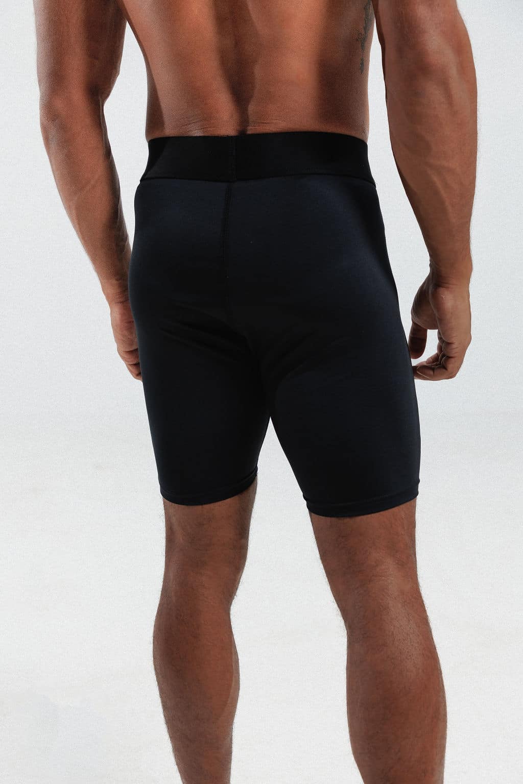 FORCE COMPRESSION SHORT