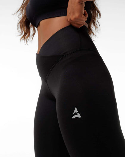 Vital Flared Legging