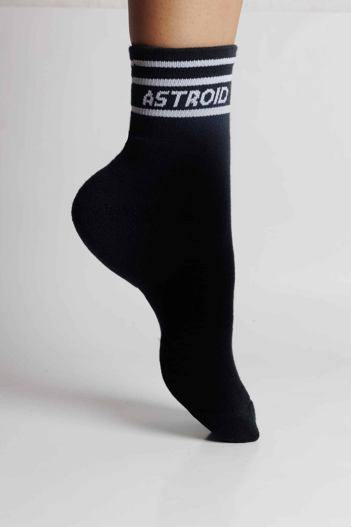Astroid Striped Half Socks