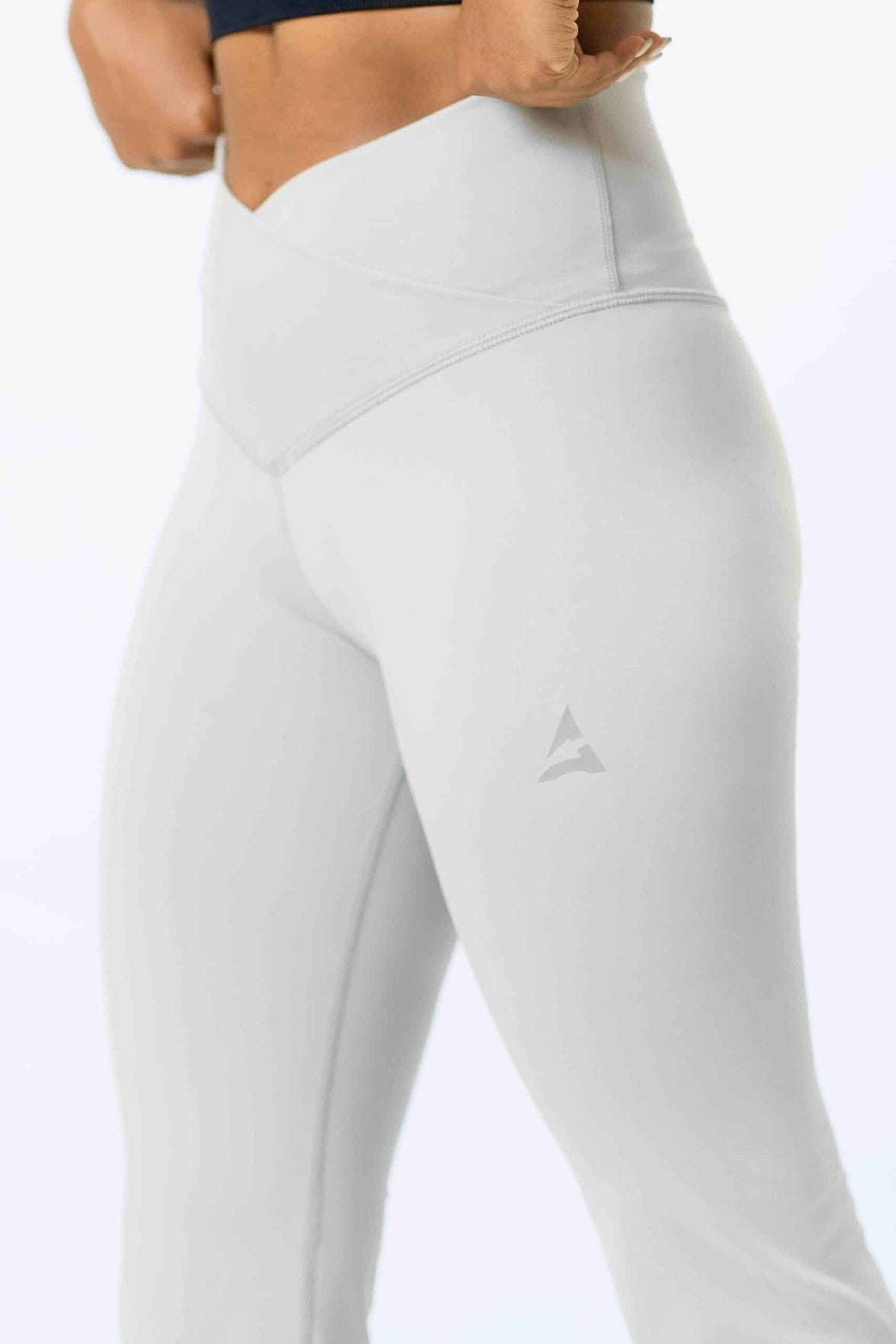 Vital Flared Legging