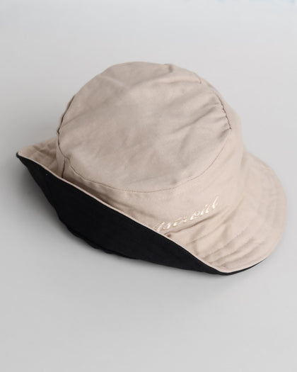 Astroid Bucket Hat